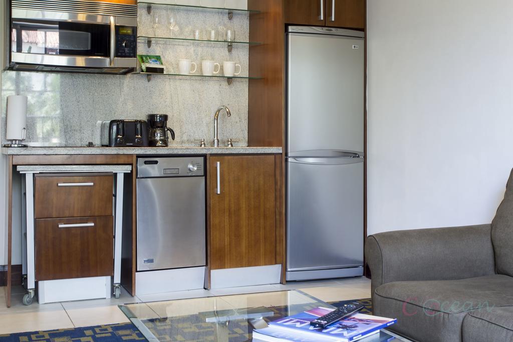 C Ocean Rentals At Strand Ocean Drive (Adults Only) Маями Бийч Екстериор снимка
