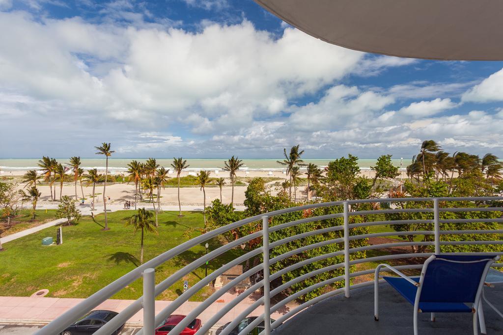C Ocean Rentals At Strand Ocean Drive (Adults Only) Маями Бийч Екстериор снимка