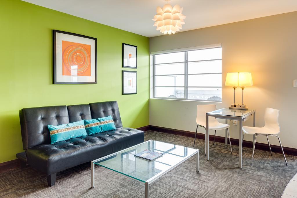 C Ocean Rentals At Strand Ocean Drive (Adults Only) Маями Бийч Екстериор снимка