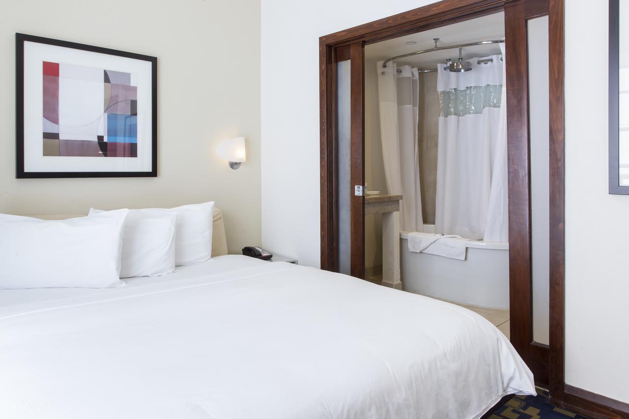 C Ocean Rentals At Strand Ocean Drive (Adults Only) Маями Бийч Екстериор снимка